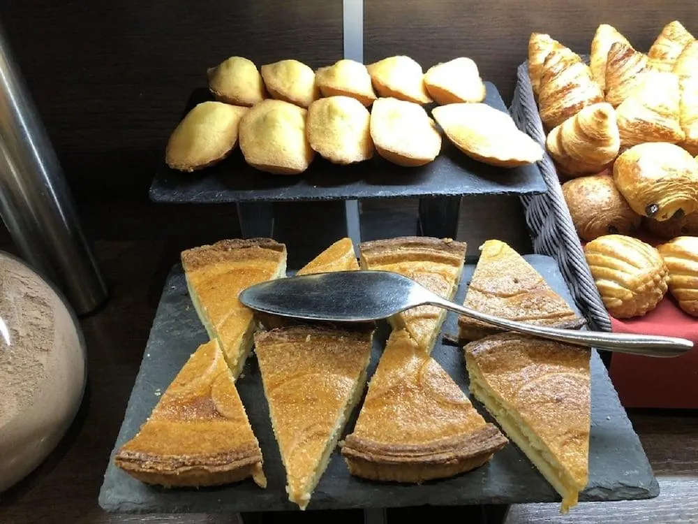 ***  Sure Hotel By Best Western Biarritz Aeroport Frankrig