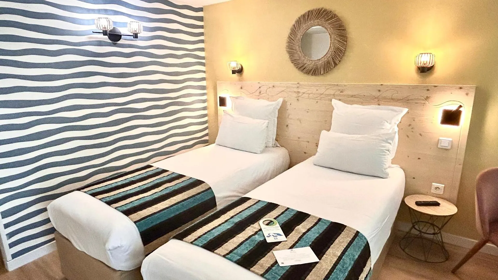 Sure Hotel By Best Western Biarritz Aeroport 3*,  Francja