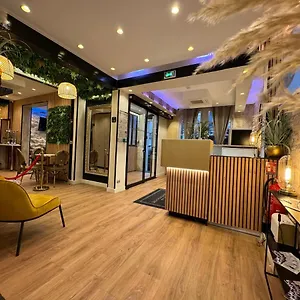 *** Hotel Nation Montmartre Frankreich