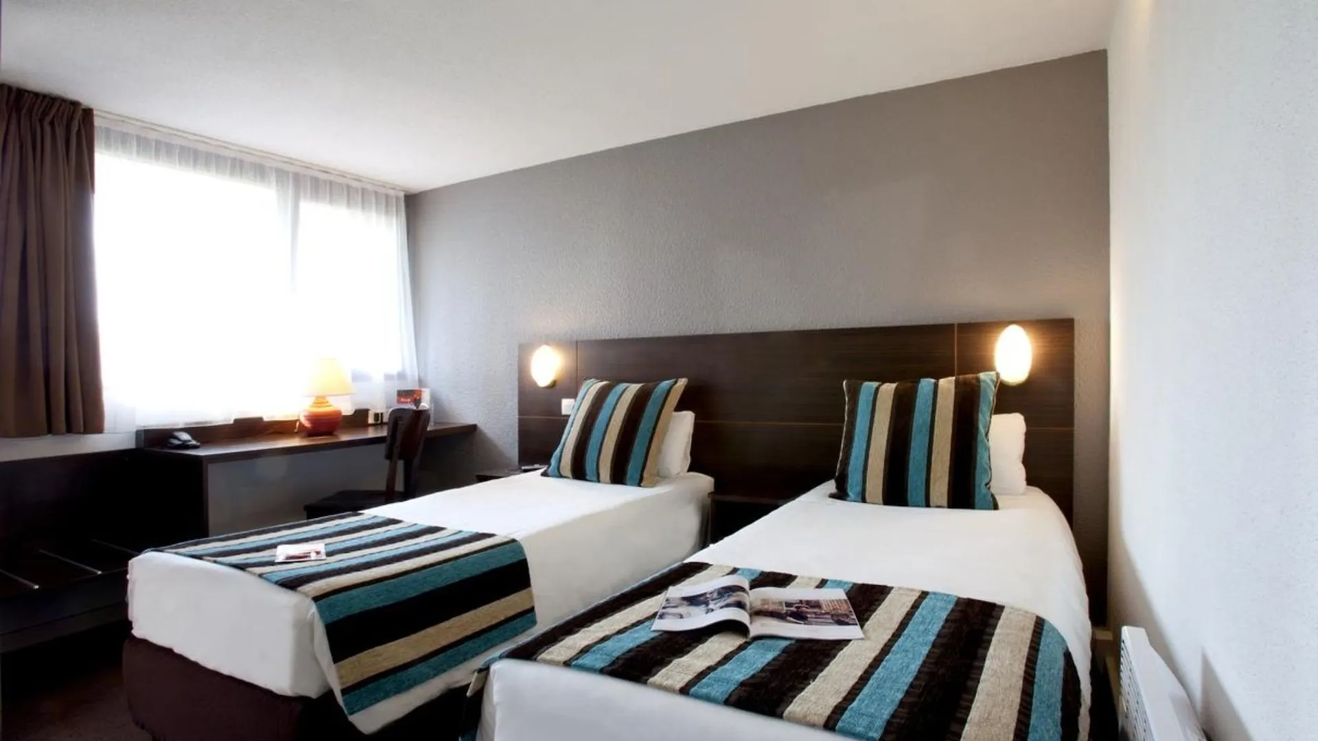 Sure Hotel By Best Western Biarritz Aeroport 3*,