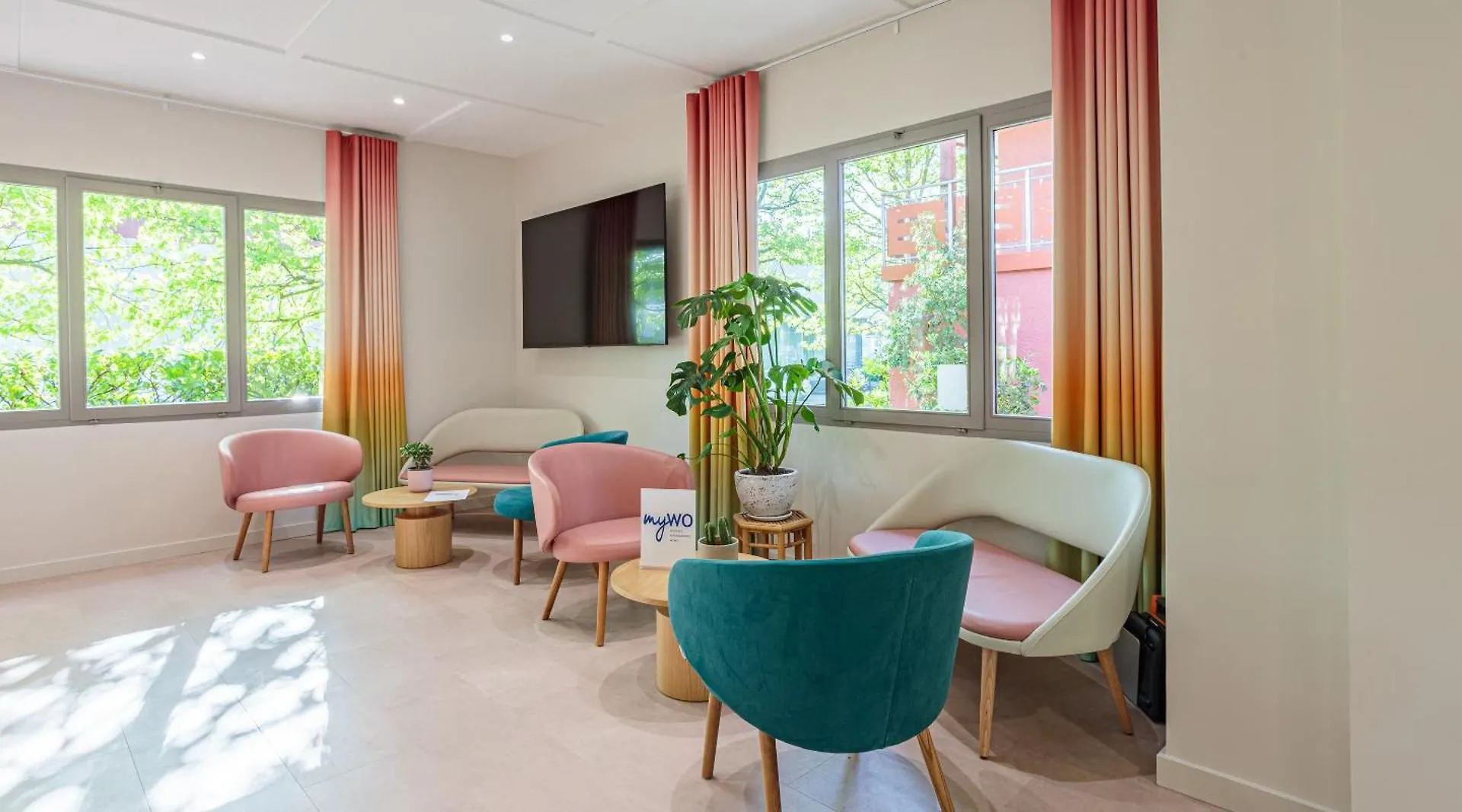 Sure Hotel By Best Western Biarritz Aeroport 3*,  Francia
